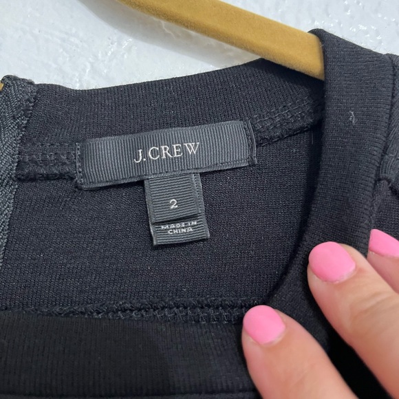 J Crew Solid Black Gold Zipper Accent Wool Blend Short Sleeve Shift Dress Size 2 - Picture 2 of 10